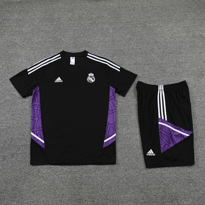 Chandal del Real Madrid Manga Corta 22-23 Negro y Purpura - Pantalon Corto